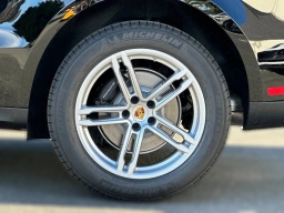 Porsche Macan T AWD 2026