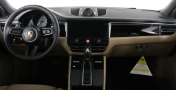 Porsche Macan T AWD 2026