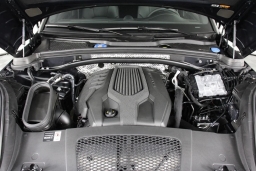 Porsche Macan T AWD 2026