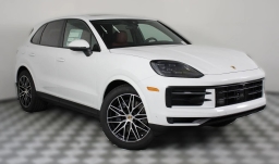 Porsche Cayenne Base AWD 2026