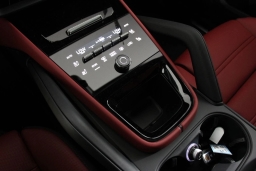 Porsche Cayenne Base AWD 2026