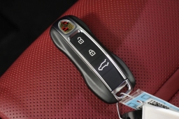 Porsche Cayenne Base AWD 2026