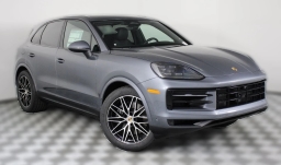 Porsche Cayenne Base AWD 2026