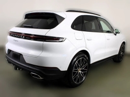 Porsche Cayenne Base AWD 2026