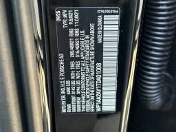 Porsche Cayenne Base AWD 2026