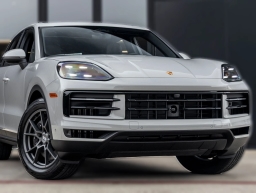 Porsche Cayenne Base AWD 2026