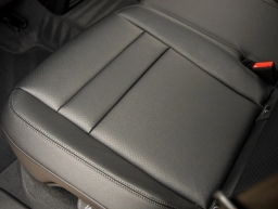 Porsche Cayenne Base AWD 2026