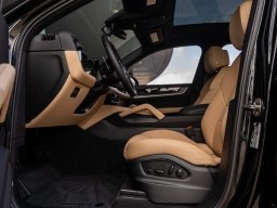 Porsche Cayenne Base AWD 2026