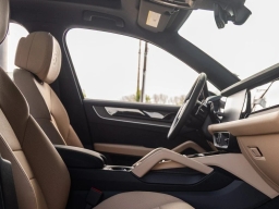 Porsche Cayenne Base AWD 2026