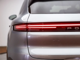 Porsche Cayenne Base AWD 2026