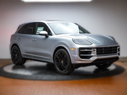 Porsche Cayenne Base AWD 2026