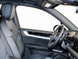 Porsche Cayenne Base AWD 2026