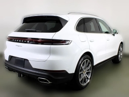 Porsche Cayenne Base AWD 2026