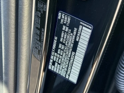 Porsche Cayenne Base AWD 2026