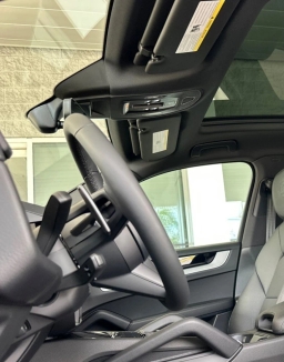 Porsche Cayenne Base AWD 2026