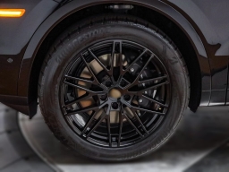 Porsche Cayenne Base AWD 2026