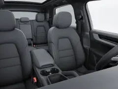 Porsche Cayenne Base AWD 2026