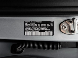 Porsche Cayenne Base AWD 2025