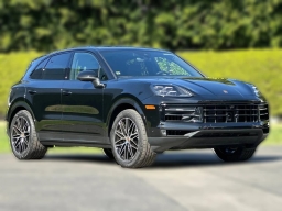 Porsche Cayenne Base AWD 2026