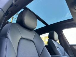 Porsche Cayenne Base AWD 2026