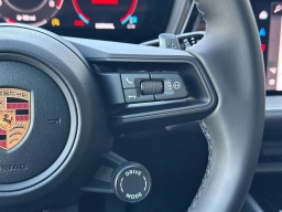 Porsche Cayenne Base AWD 2026