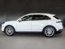 Porsche Cayenne Base AWD 2026