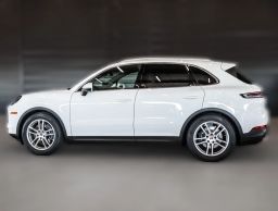 Porsche Cayenne Base AWD 2026