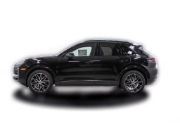 Porsche Cayenne Base AWD 2026