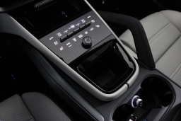 Porsche Cayenne Base AWD 2026