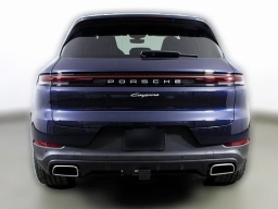 Porsche Cayenne Base AWD 2026