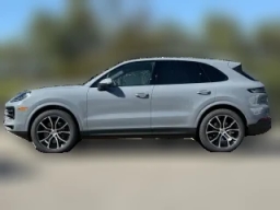 Porsche Cayenne Base AWD 2026