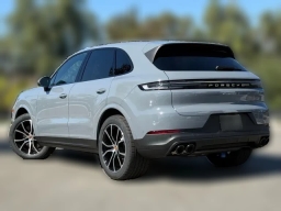 Porsche Cayenne Base AWD 2026