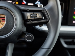 Porsche Cayenne Base AWD 2026