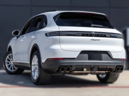 Porsche Cayenne Base AWD 2026