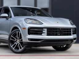 Porsche Cayenne Base AWD 2026