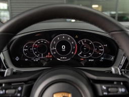 Porsche Cayenne Base AWD 2026