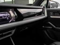 Porsche Cayenne Base AWD 2026