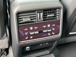 Porsche Cayenne Base AWD 2026