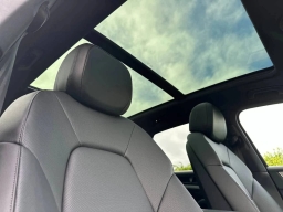 Porsche Cayenne Base AWD 2026