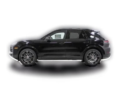 Porsche Cayenne Base AWD 2026