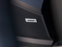 Porsche Cayenne Base AWD 2026