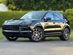 Porsche Cayenne Base AWD 2026