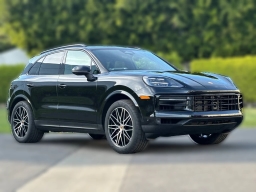 Porsche Cayenne Base AWD 2026