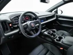 Porsche Cayenne Base AWD 2026