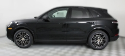 Porsche Cayenne Base AWD 2026