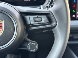 Porsche Cayenne Base AWD 2026