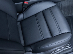 Porsche Cayenne Base AWD 2026