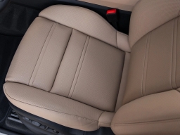 Porsche Cayenne Base AWD 2026