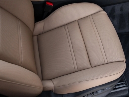 Porsche Cayenne Base AWD 2026