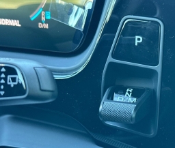 Porsche Cayenne Base AWD 2026